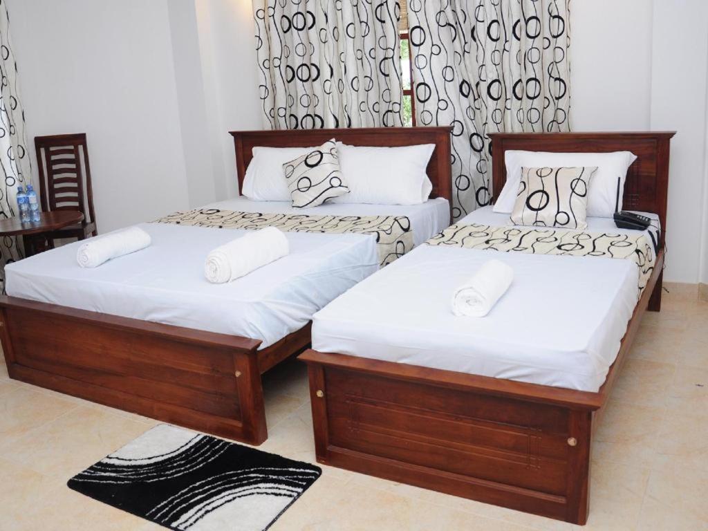 Sihilro Regency Hotel اوداوالاوي المظهر الخارجي الصورة